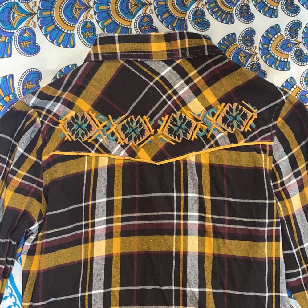 *HOST PICK 🎉 * BKE Button Down Flannel Shirt - Picture 4 of 4